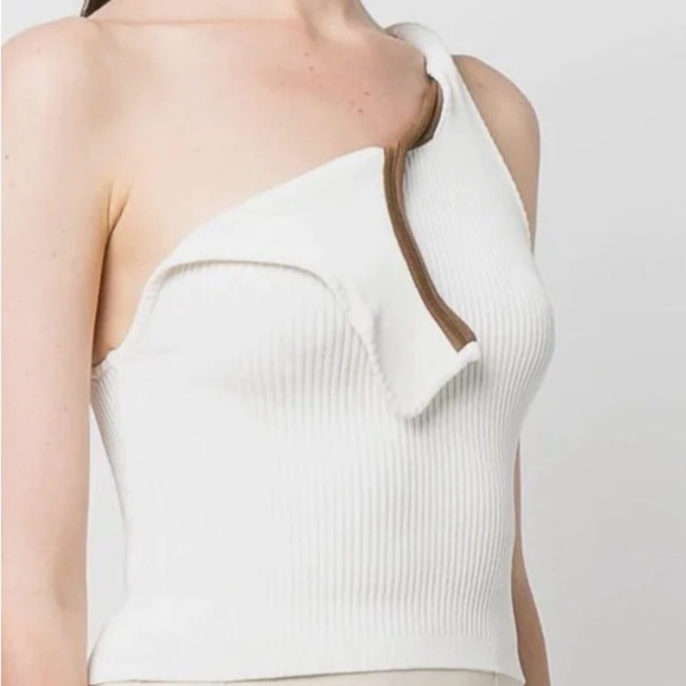Jacquemus CREAM ‘ACENO’ ASYMMETRICAL TOP Size 38 (NWT) - Picture 2 of 7
